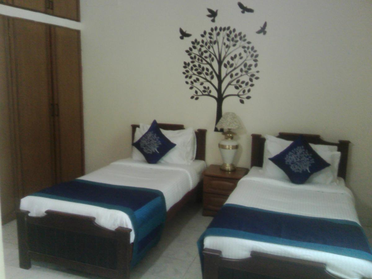 Happy Stay Service Apartments 첸나이 외부 사진