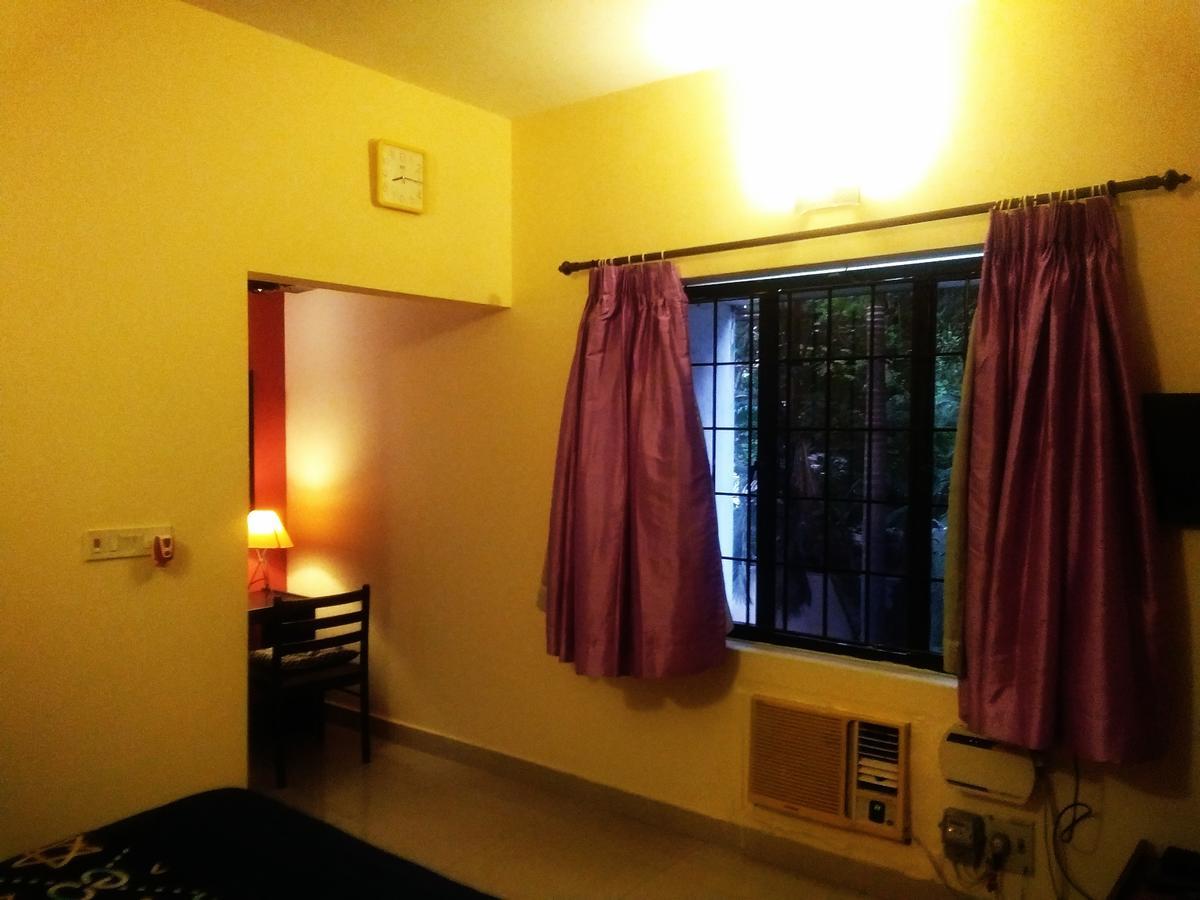 Happy Stay Service Apartments 첸나이 외부 사진